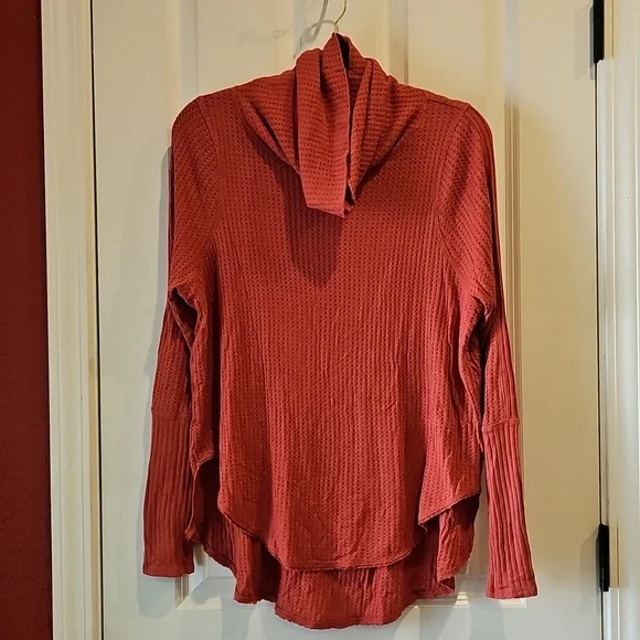 Free People Red Cowl Neck Blouse - Picture 4 of 11